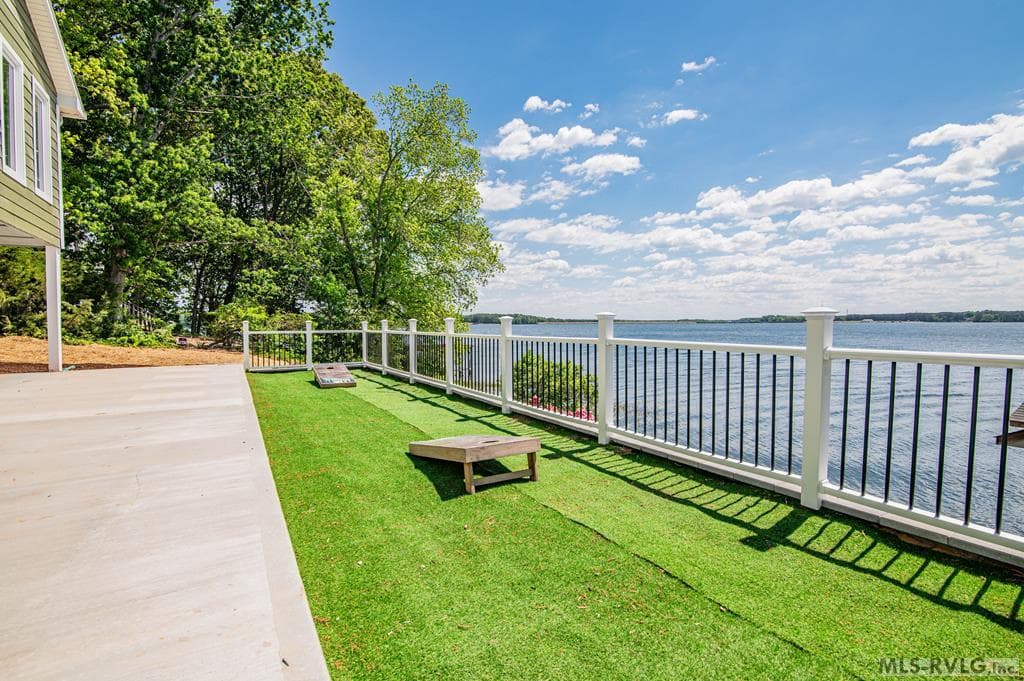 Residential/Vacation at 986 Pine Tree Drive, Henrico NC 27842, Henrico, photo 21 of 45