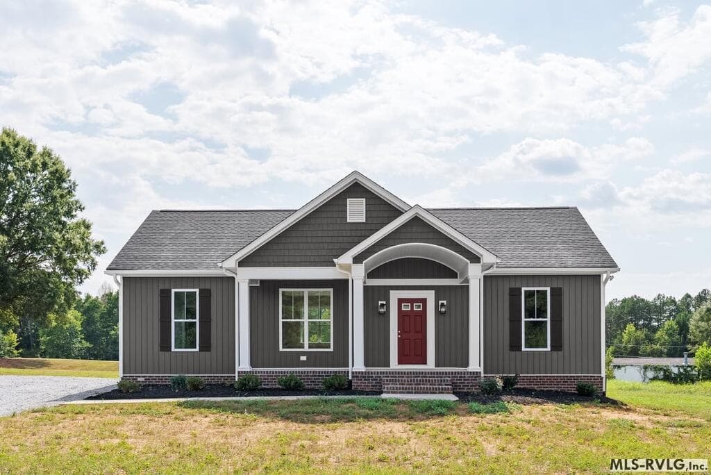 2237 N. Terrys Bridge Rd, Halifax VA 24558
