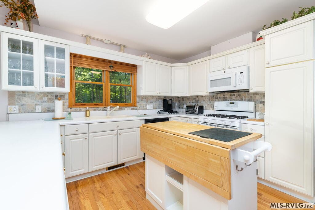 Residential/Vacation at 1463 Great Creek Drive, La Crosse VA 23950, La Crosse, photo 37 of 84