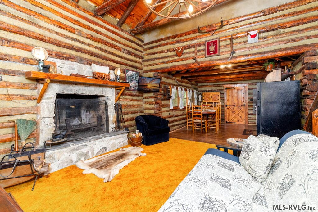 Residential/Vacation at 216 Lonsdale Drive, Littleton NC 27850, Littleton, photo 5 of 34