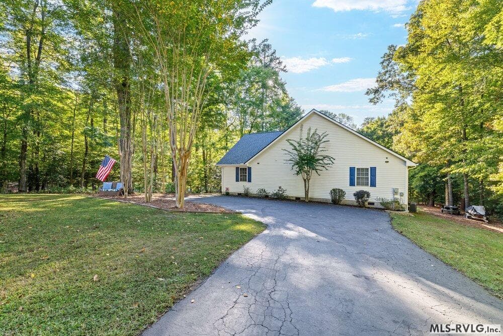 Residential/Vacation at 134 Beechnut Rd, Littleton NC 27850, photo 19 of 46