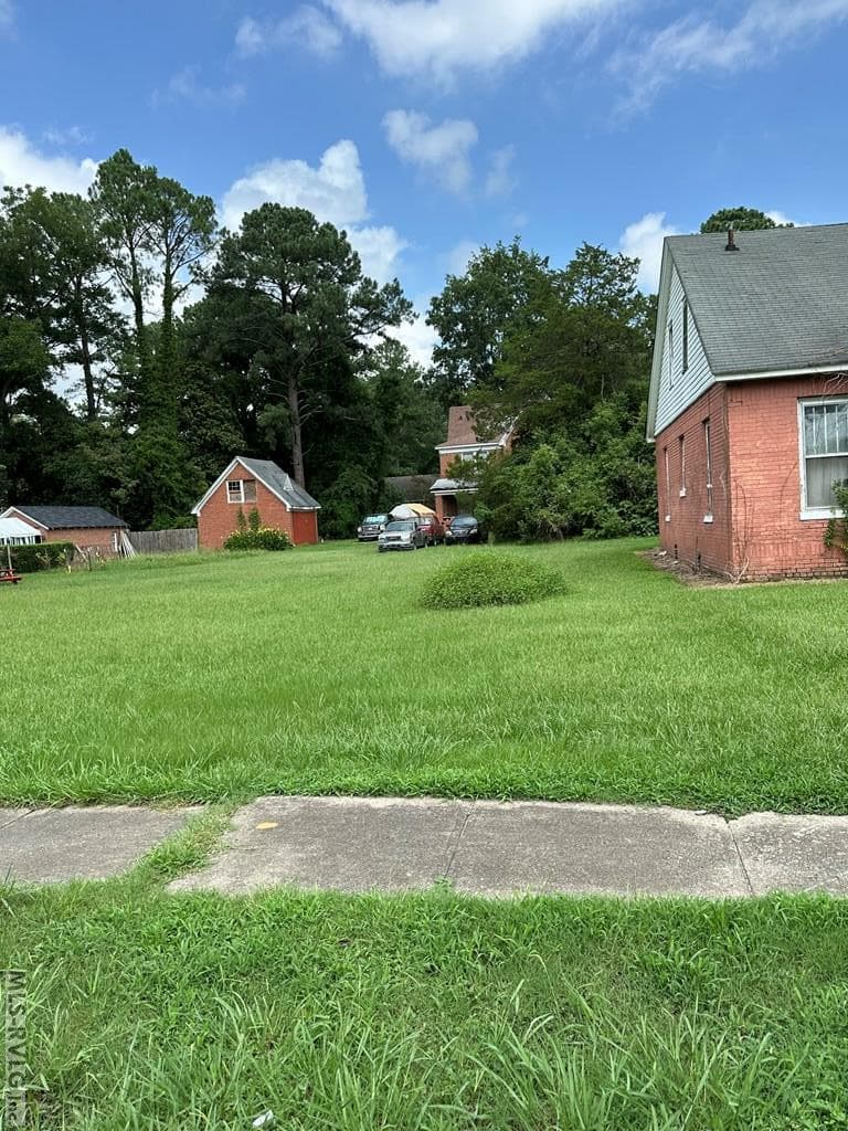 Residential Lot-Restricted at 610 W First Street, Ahoskie NC 27910, photo 3 of 10