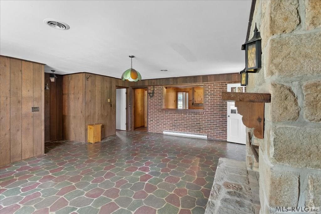 Residential/Vacation at 1082 Baskerville Road, Baskerville VA 23915, Baskerville, photo 23 of 34