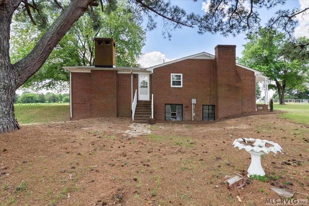 Residential/Vacation at 1082 Baskerville Road, Baskerville VA 23915, Baskerville, photo 4 of 34