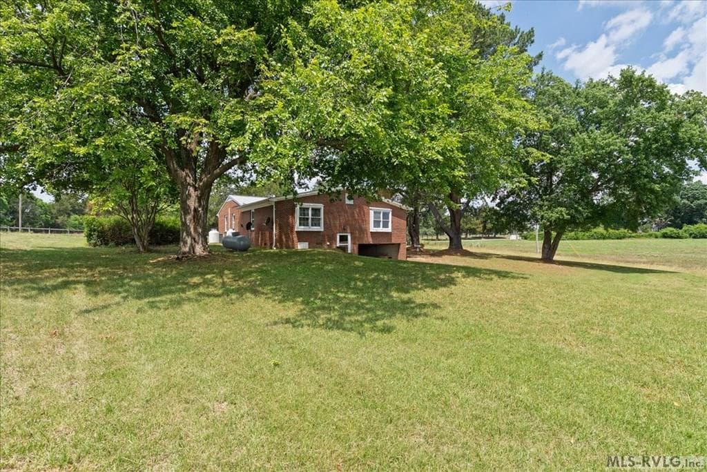 Residential/Vacation at 1082 Baskerville Road, Baskerville VA 23915, Baskerville, photo 5 of 34