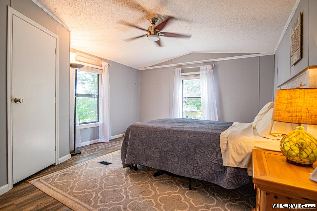 Residential/Vacation at 330 Lynch Point Rd., Macon NC 27551, Macon, photo 40 of 55