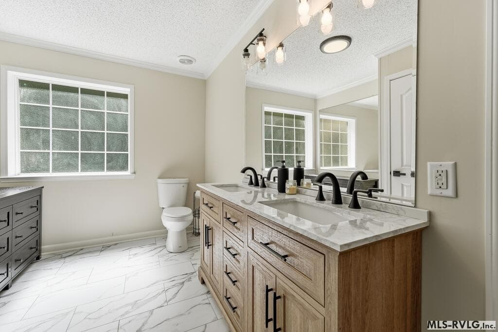 Residential/Vacation at 118 Anchor Dr, Littleton NC 27850, Littleton, photo 16 of 36