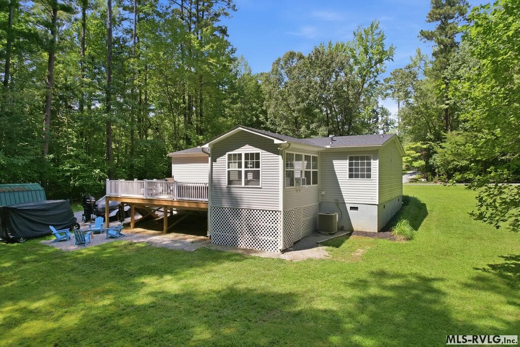 Residential/Vacation at 118 Anchor Dr, Littleton NC 27850, Littleton, photo 27 of 36