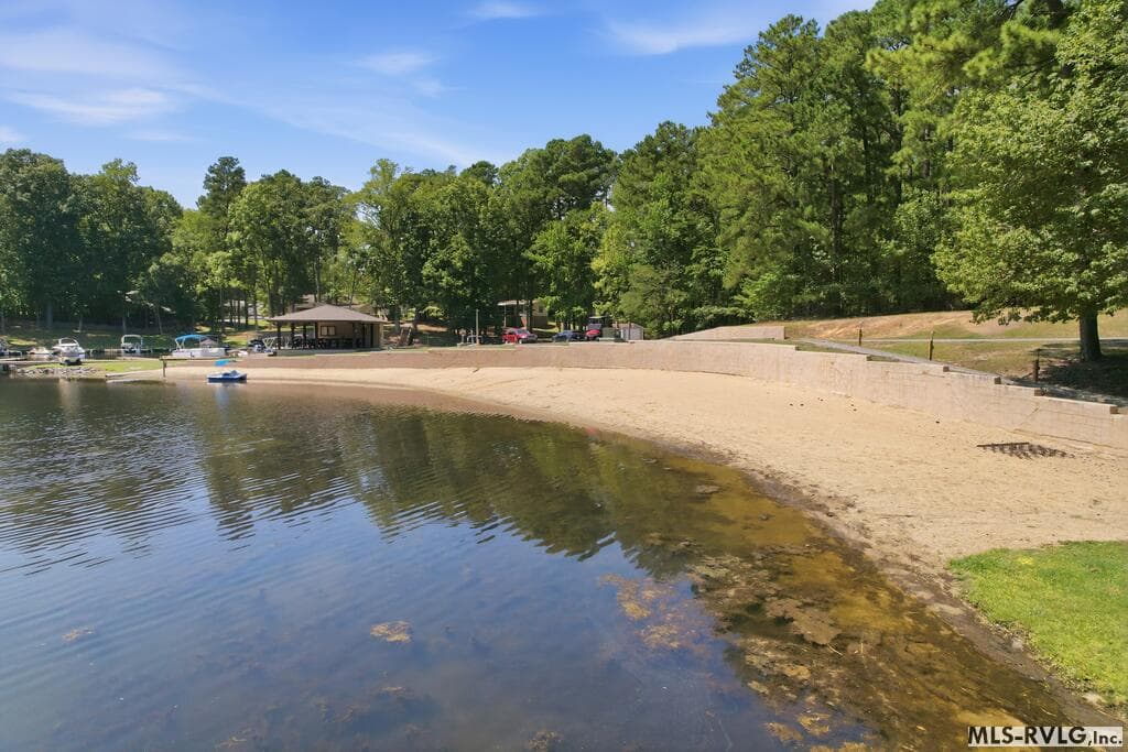 Residential/Vacation at 118 Anchor Dr, Littleton NC 27850, Littleton, photo 32 of 36