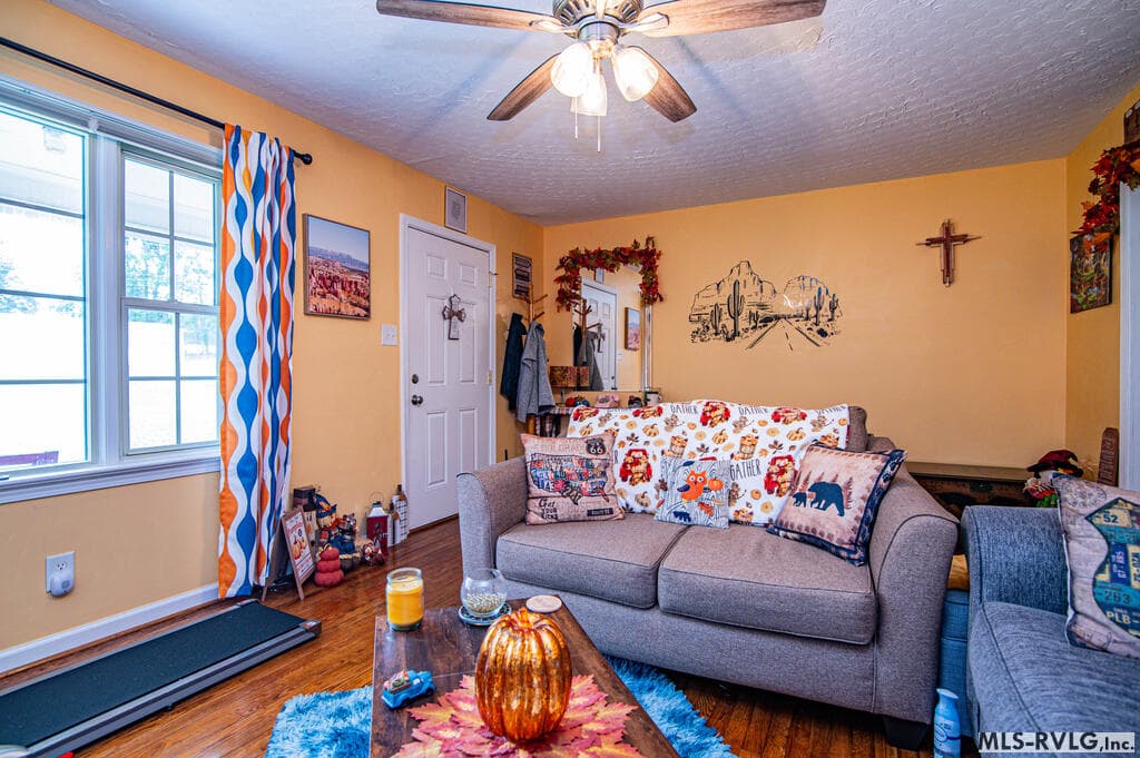 Residential/Vacation at 8585 U.s. Hwy 158, Littleton NC 27850, Littleton, photo 6 of 53