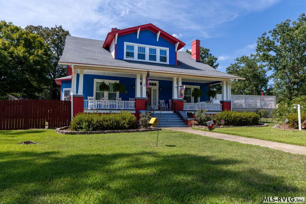 220 Mosby Ave, Littleton NC 27850