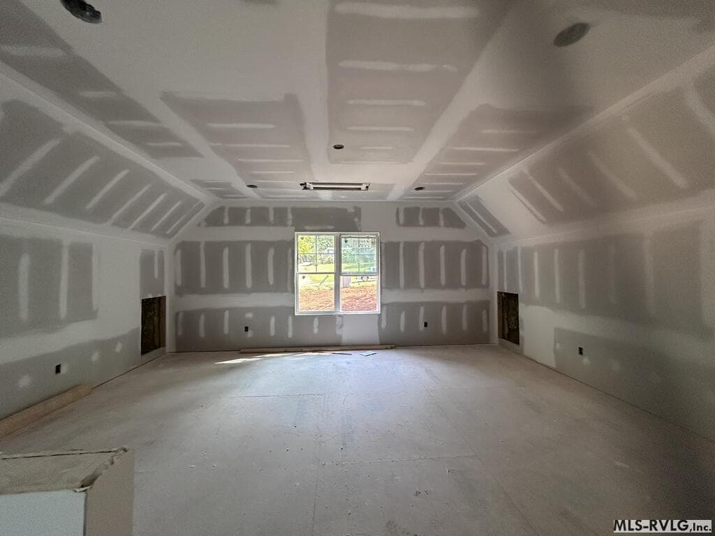 Residential/Vacation at 190 Mallard Ln, Macon NC 27850, Macon, photo 8 of 43