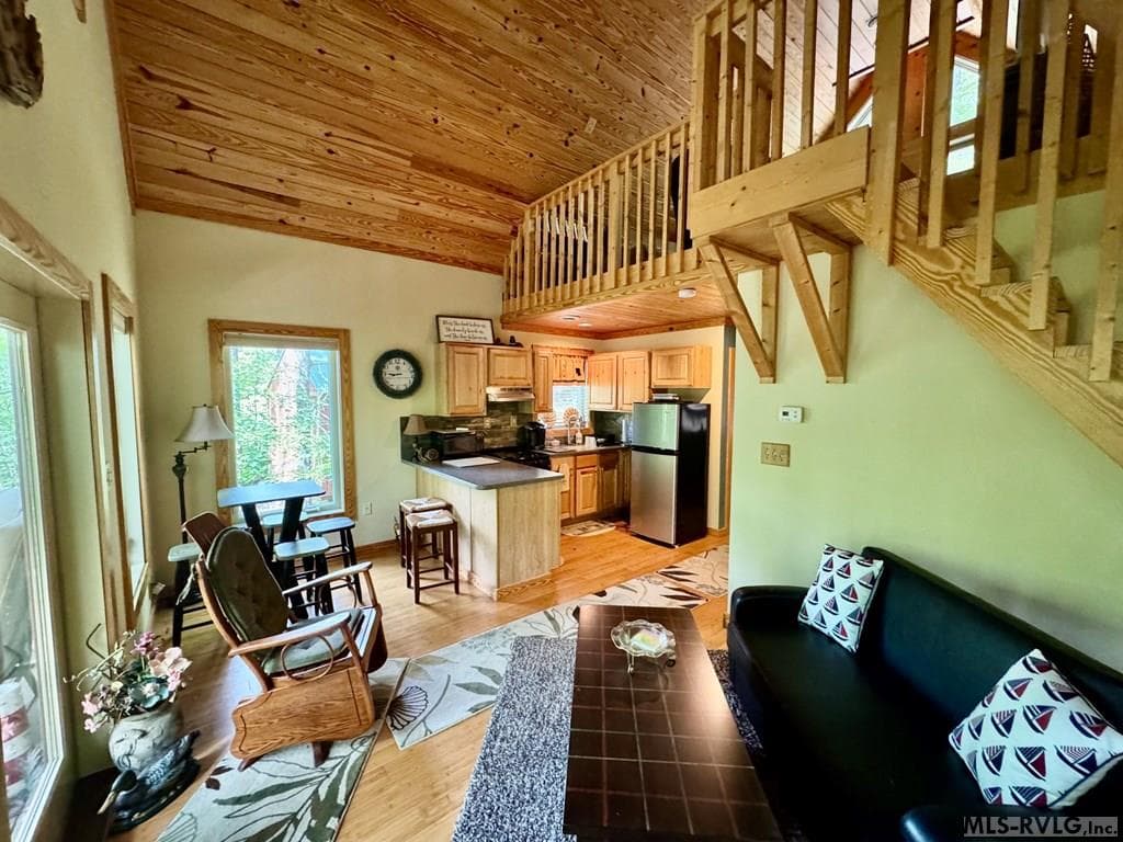 The Great Room - 72 Pocahantas Lane, Clarksville VA 23927, Clarksville