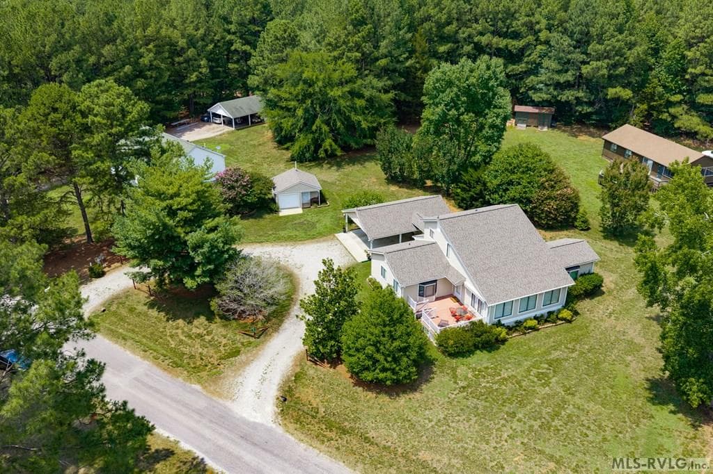 Residential/Vacation at 34 Poplar Dr, Ebony VA 23845, Ebony, photo 6 of 43
