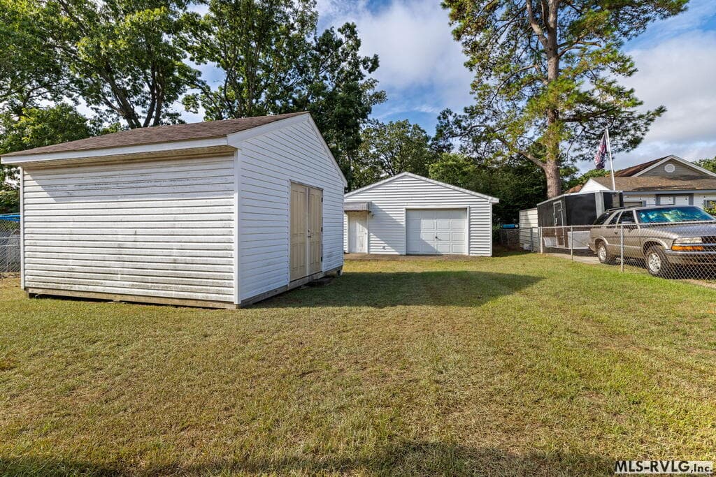 Residential/Vacation at 1305 Hurley Street, Roanoke Rapids NC 27870, Roanoke Rapids, photo 20 of 31