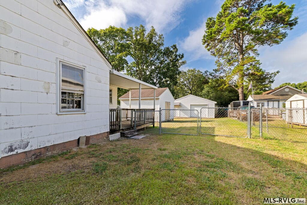 Residential/Vacation at 1305 Hurley Street, Roanoke Rapids NC 27870, Roanoke Rapids, photo 31 of 31