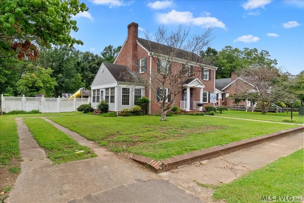 Residential/Vacation at 123 West End Blvd, Emporia VA 23847, Emporia, photo 2 of 44
