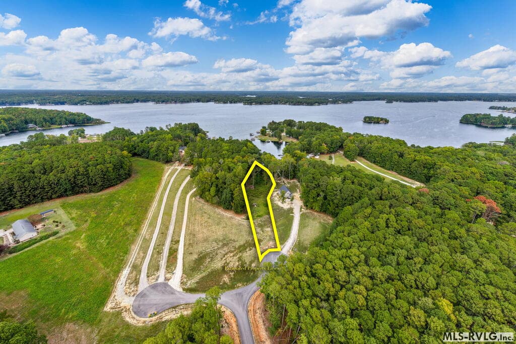 165 Shearwater Ct, Littleton NC 27850