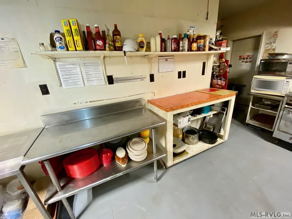 Commercial at 8059 Florence Avenue, Virgilina VA 24598, Virgilina, photo 10 of 19