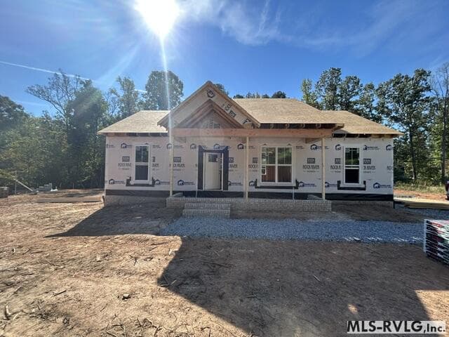 Residential/Vacation at 1618 Kingswood Rd, Buffalo Junction VA 24529, Buffalo Junction, photo 2 of 11