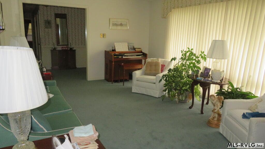Residential/Vacation at 105 Woodland Road, Roanoke Rapids NC 27870, Roanoke Rapids, photo 4 of 52