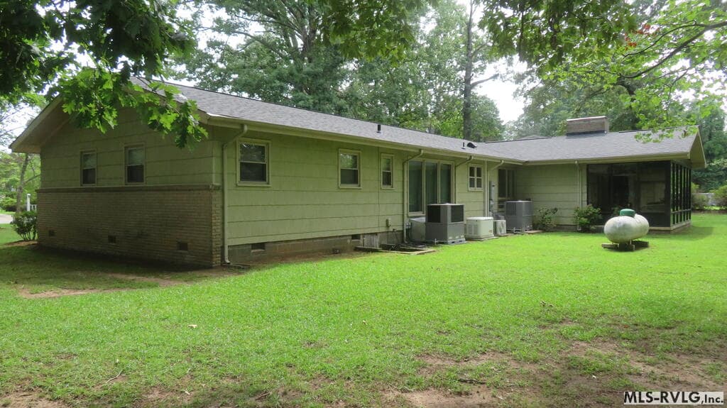 Residential/Vacation at 105 Woodland Road, Roanoke Rapids NC 27870, Roanoke Rapids, photo 43 of 52